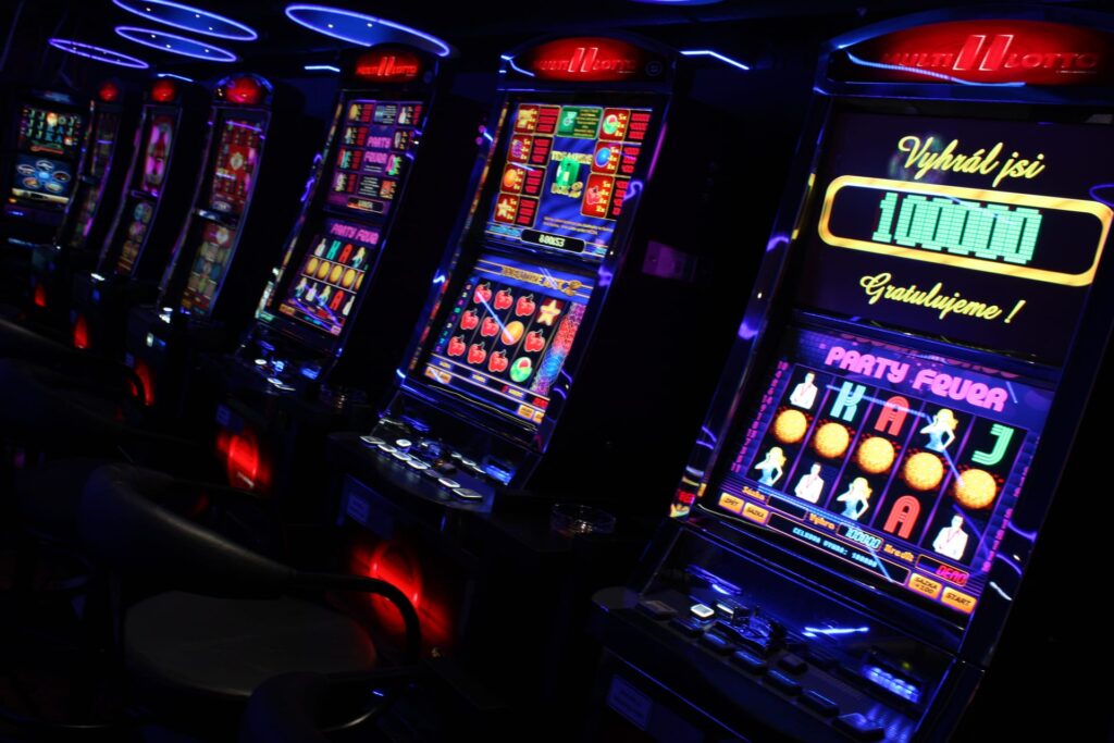 casino gaming equipment manufacturers